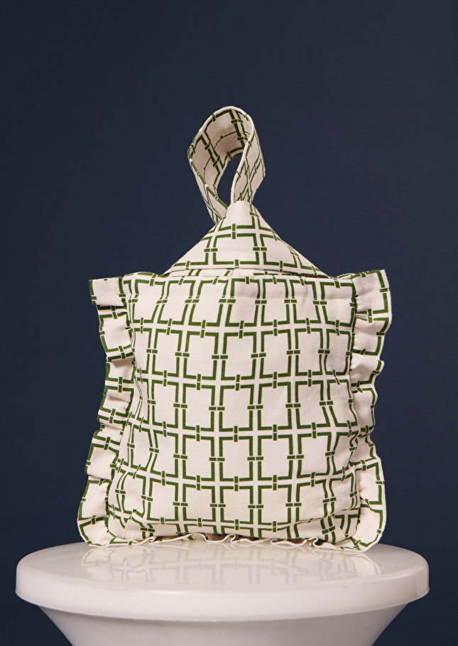 Soledad ecru with green graphic design bag Off-white TARA JARMON US