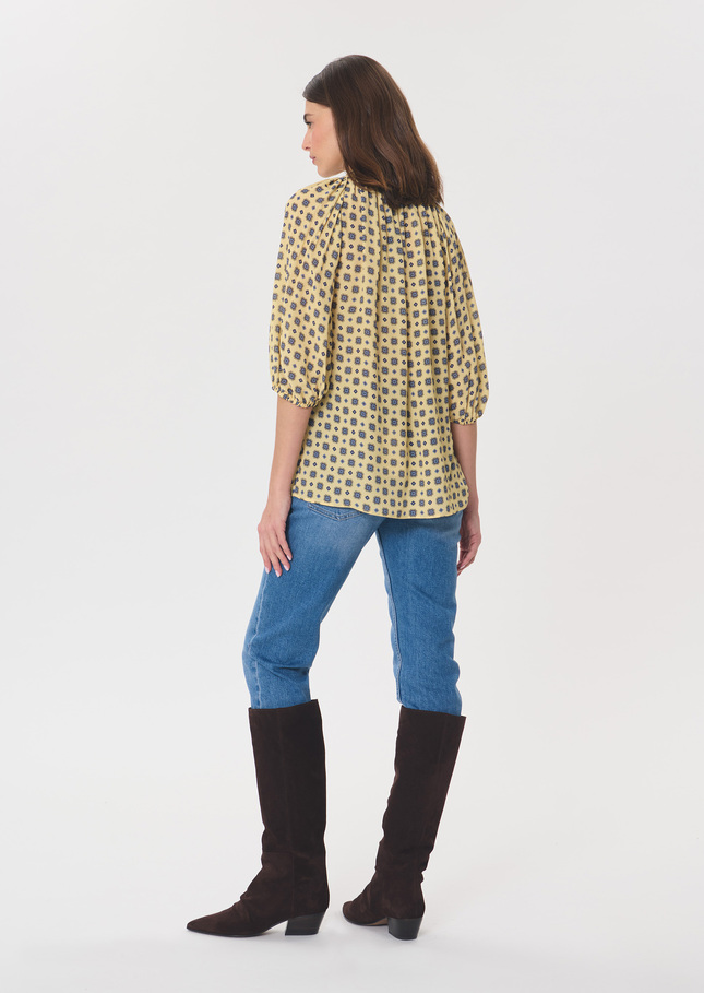 Top Tomaso printed with a lavallière collar Vanilla TARA JARMON US
